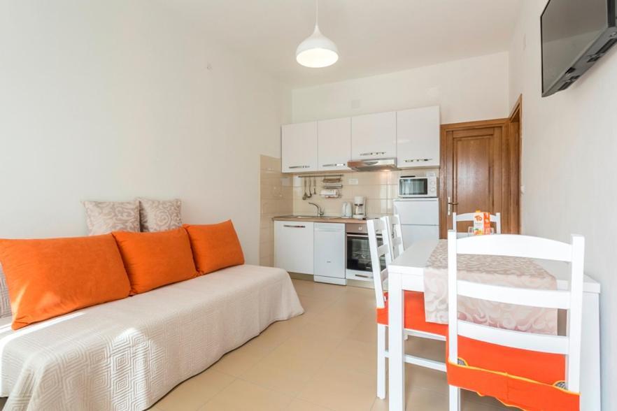 Apartmani Bezmalinovic 볼 외부 사진