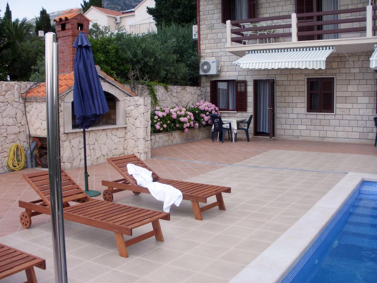 Apartmani Bezmalinovic 볼 외부 사진
